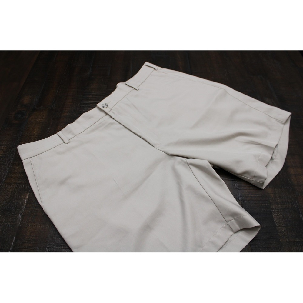 Onward Reserve Shorts Mens 42 Beige‎ Chino Golf Microfiber Performance 9 Inch